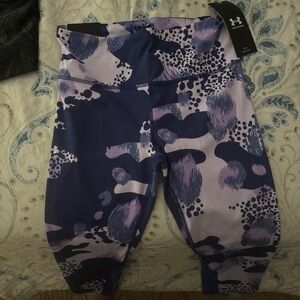 Under armor women’s purple and lavender leggings brand new never worn
